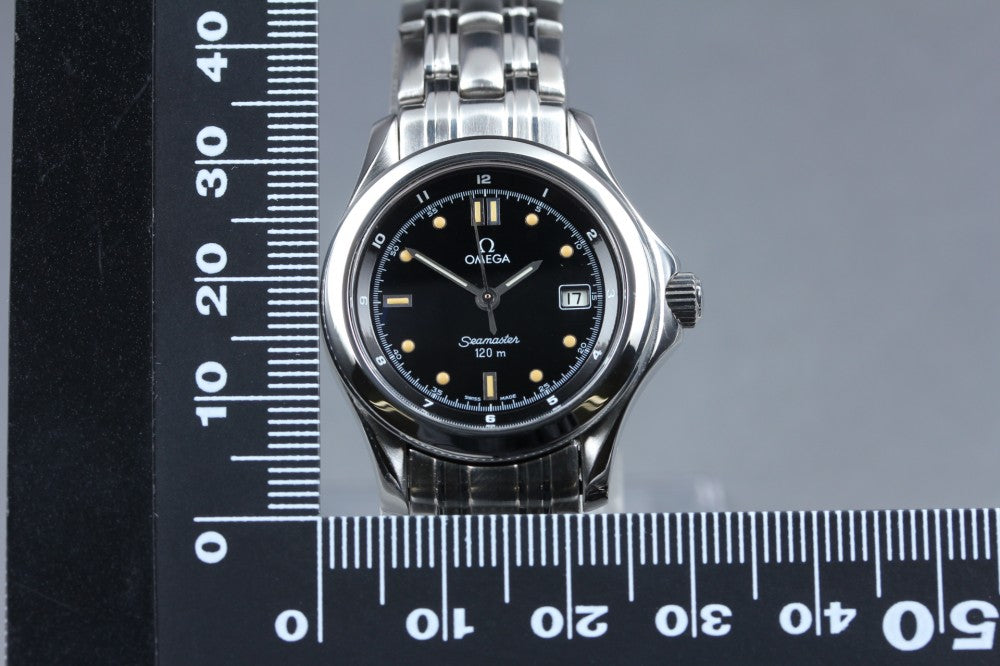 MINT OMEGA Seamaster 596.1501 Cal.1424 Black Quartz 29mm Ladies Watch
