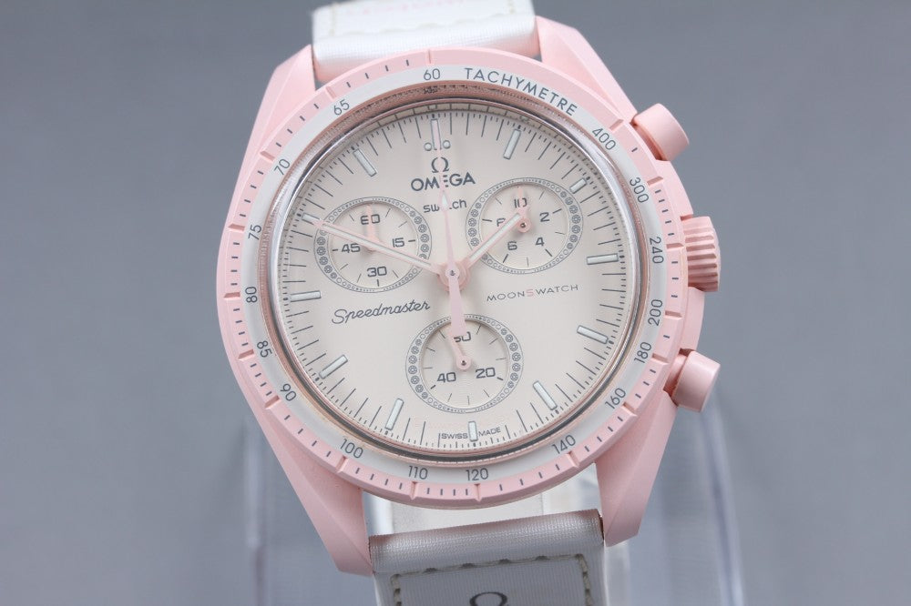Near MINT Omega × Swatch Speedmaster SO33P100 White Quartz 41.5mm Men's Watch