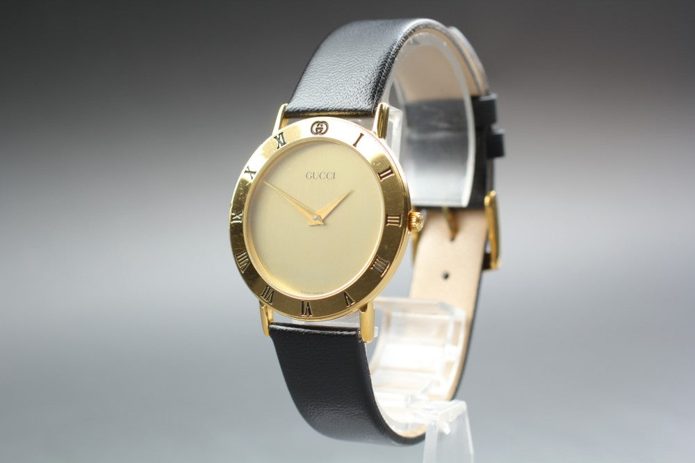 Near MINT GUCCI 3000.2.M Gold Quartz 33mm Men's Watch