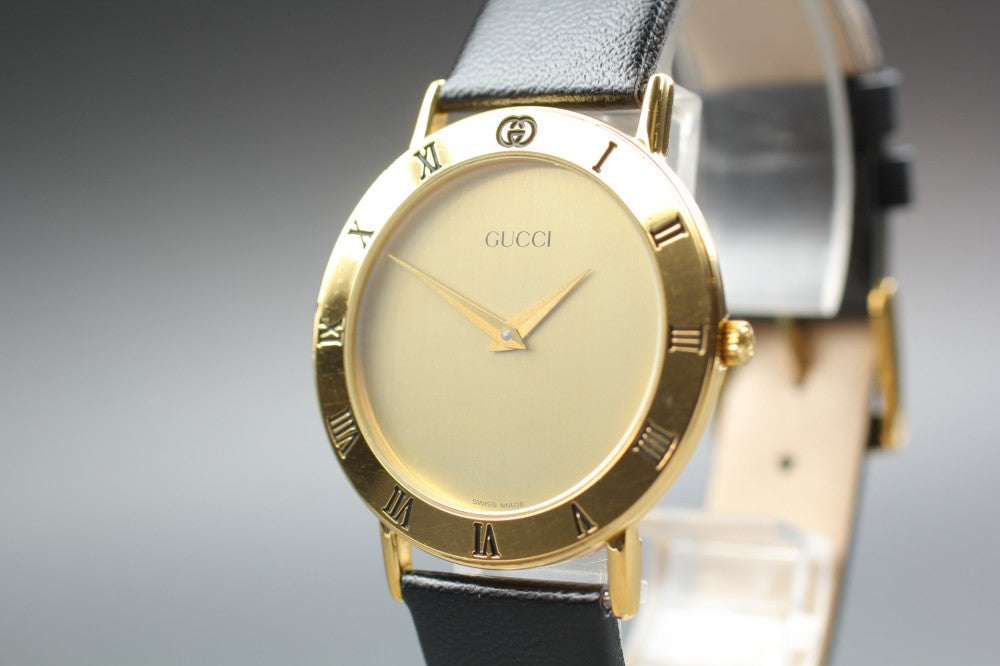 Near MINT GUCCI 3000.2.M Gold Quartz 33mm Men's Watch