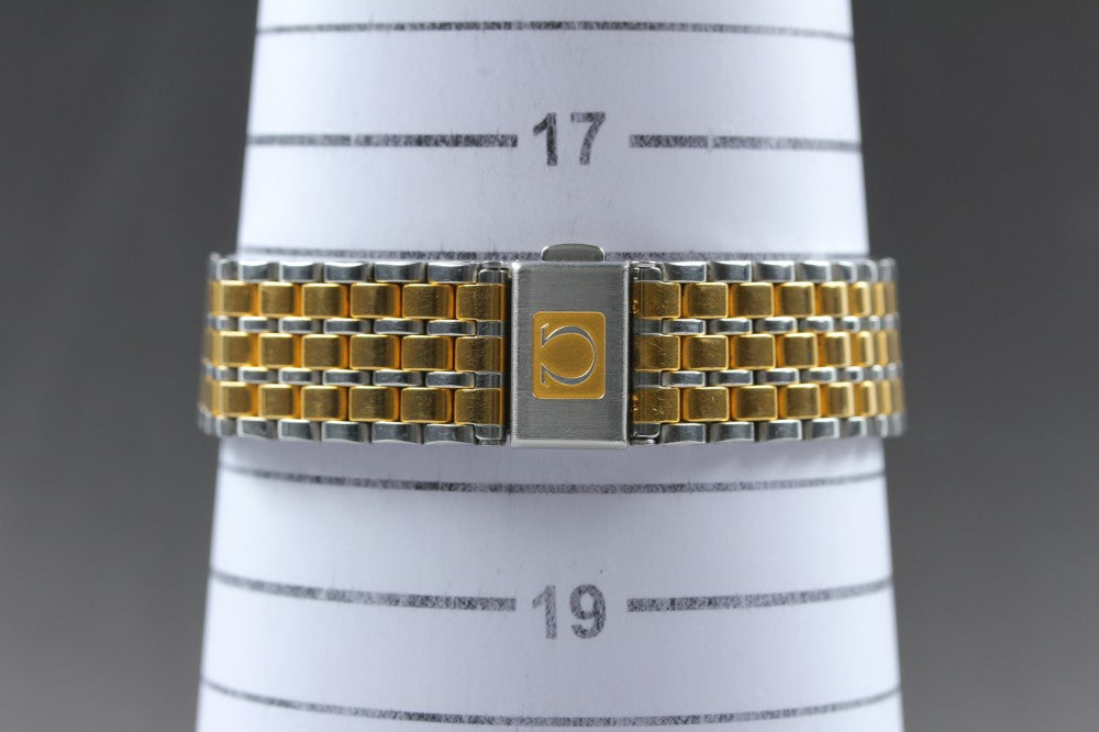 Near MINT OMEGA De Ville 195.0049 Cal.1378 White Quartz 27mm Men's Watch