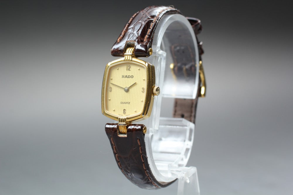RADO 133.5277.2 Gold Quartz 19mm Ladies Watch