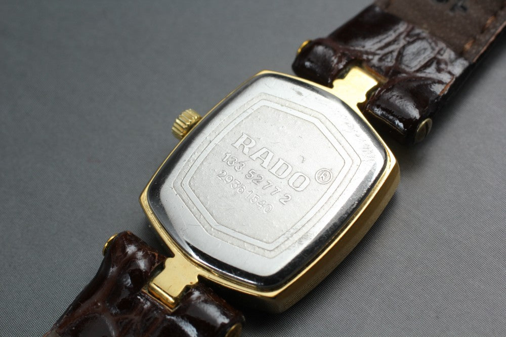 RADO 133.5277.2 Gold Quartz 19mm Ladies Watch