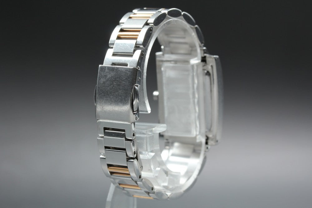 Near MINT SEIKO LUKIA 7N82-0DK0 Mother of Pearl Quartz 24mm Ladies Watch