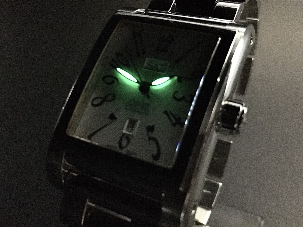 Near MINT ORIS Miles Rectangular 585-7525-40-02 Silver Auto 30mm Men's Watch