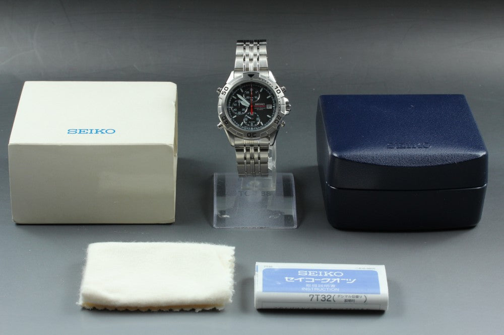 Near MINT SEIKO Chronograph 7T32-7G50 Black Quartz 39mm Men's Watch 1998