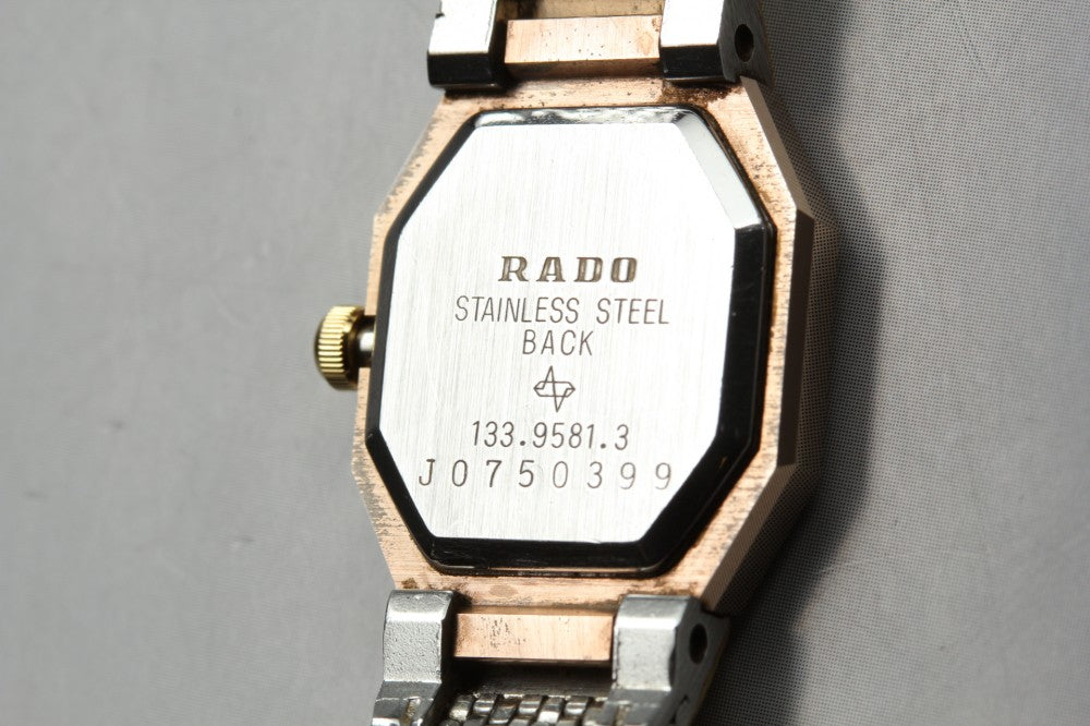 Near MINT RADO Diastar 133.9581.3 Gold Quartz 19.7mm Ladies Watch