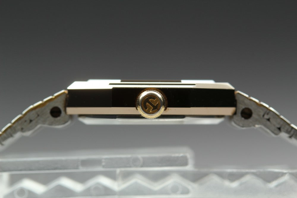Near MINT RADO Diastar 133.9581.3 Gold Quartz 19.7mm Ladies Watch