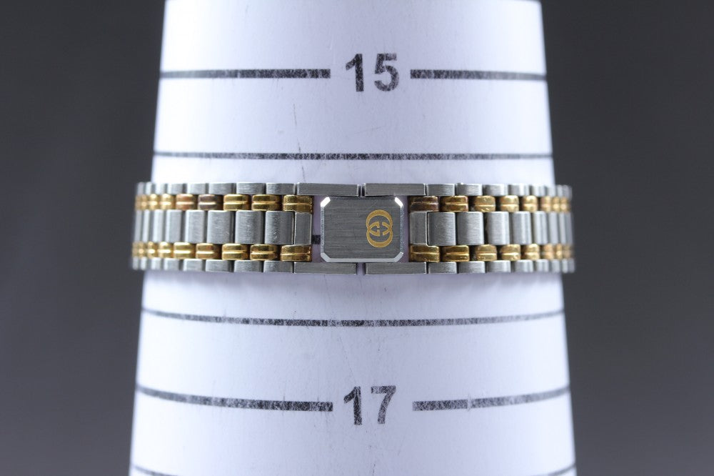 Near MINT GUCCI 9000L Gold Quartz 25mm Ladies Watch