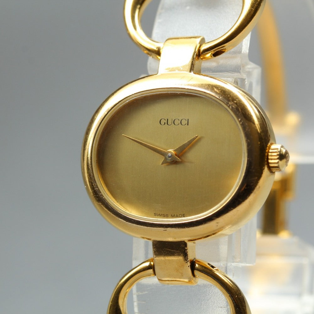 GUCCI 1600 Gold Quartz 26mm Ladies Watch