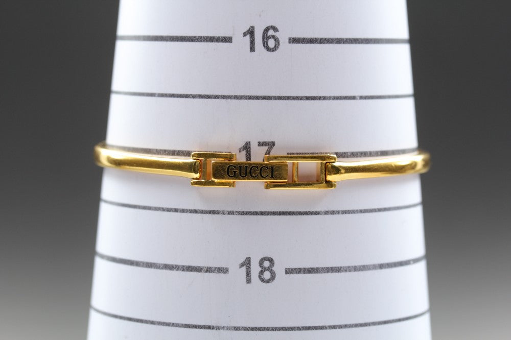 GUCCI 1600 Gold Quartz 26mm Ladies Watch
