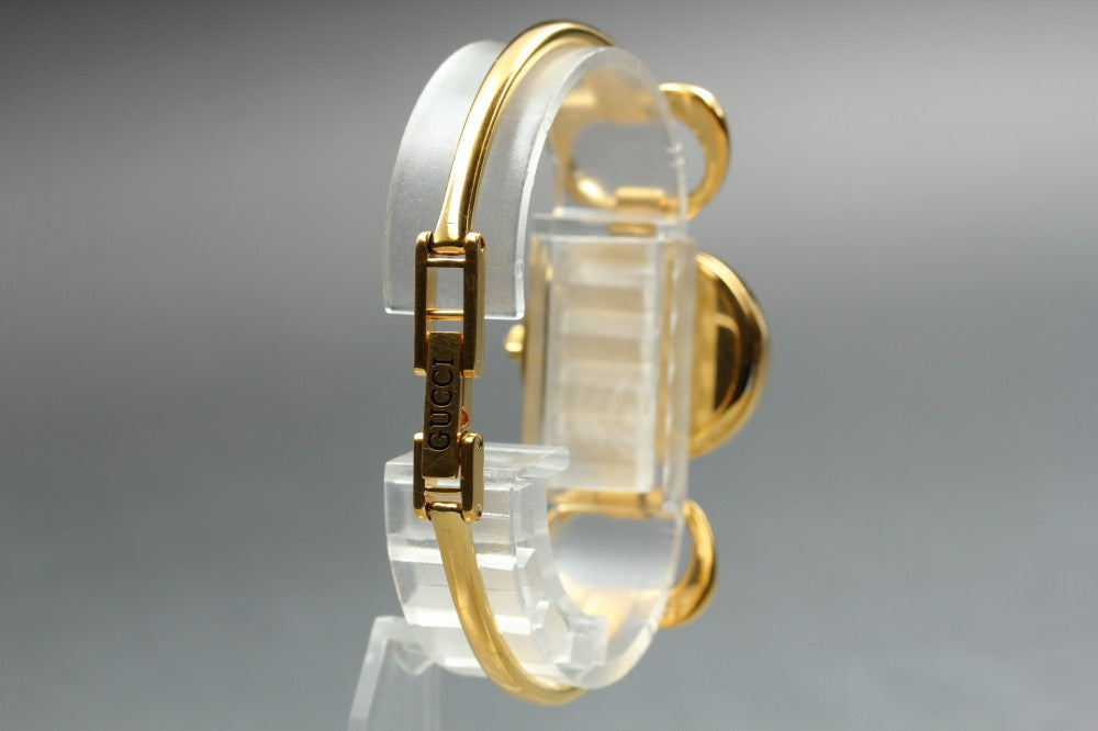 GUCCI 1600 Gold Quartz 26mm Ladies Watch