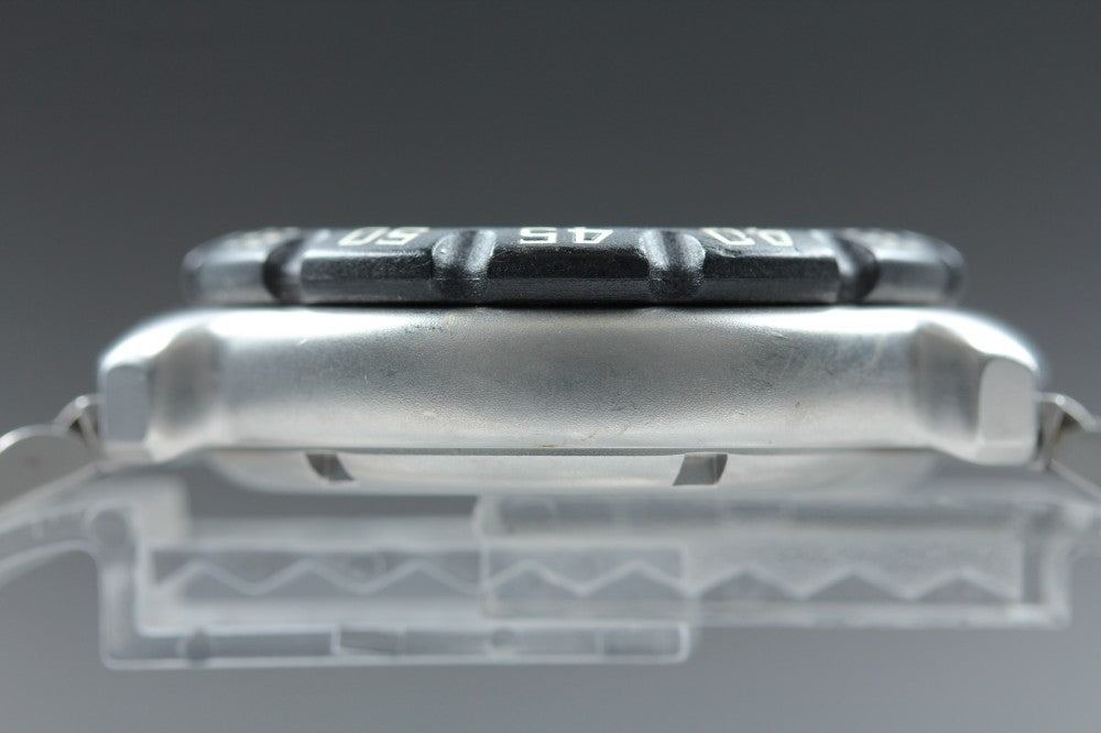 Near MINT TAG Heuer Formula 1 CA1212-R0 Silver Quartz 39mm Men's Watch