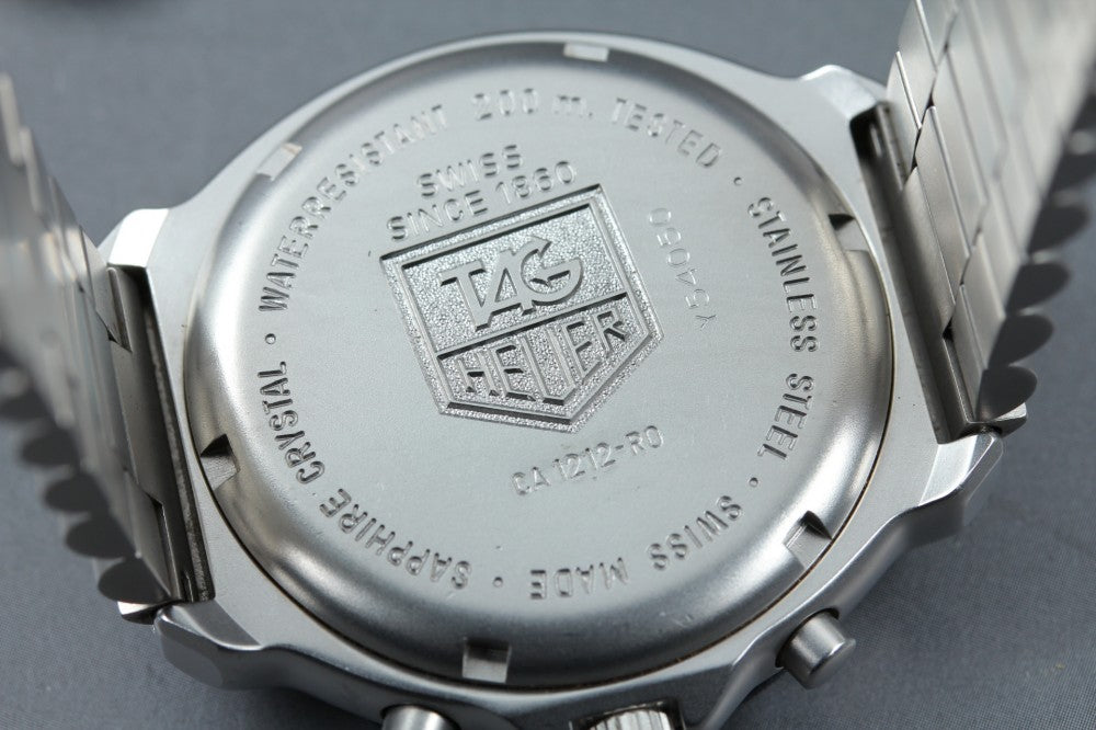 Near MINT TAG Heuer Formula 1 CA1212-R0 Silver Quartz 39mm Men's Watch