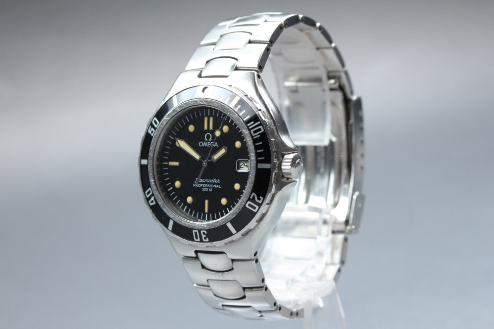 OMEGA Seamaster 396.1052 Cal.1438 Black Quartz 39mm Men's Watch 1991