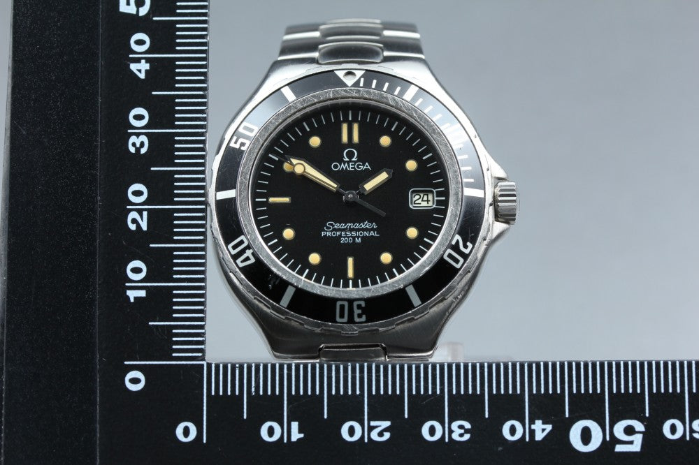 OMEGA Seamaster 396.1052 Cal.1438 Black Quartz 39mm Men's Watch 1991
