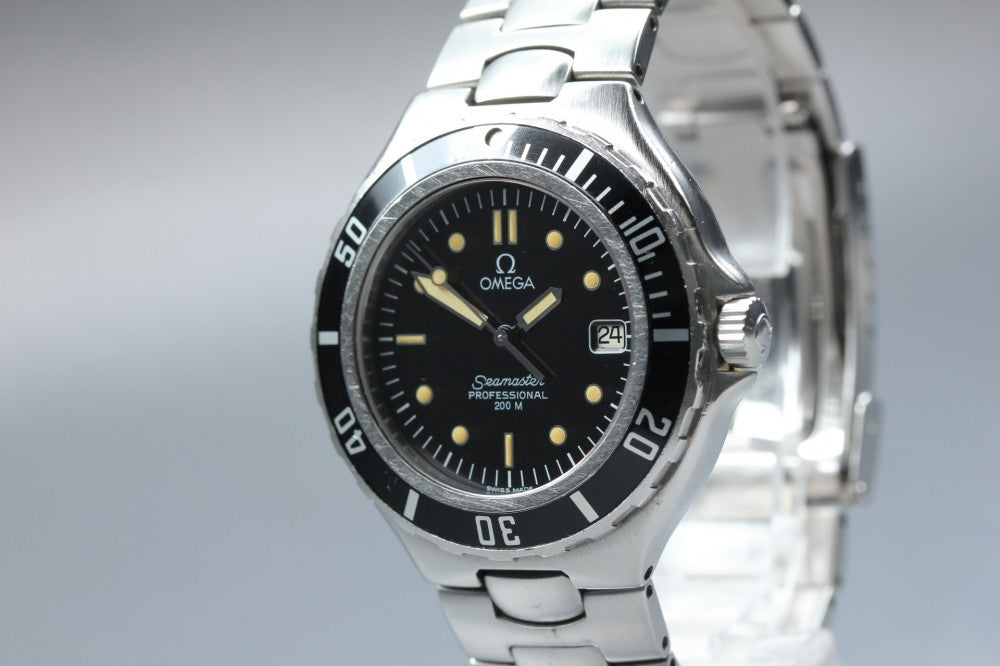 OMEGA Seamaster 396.1052 Cal.1438 Black Quartz 39mm Men's Watch 1991