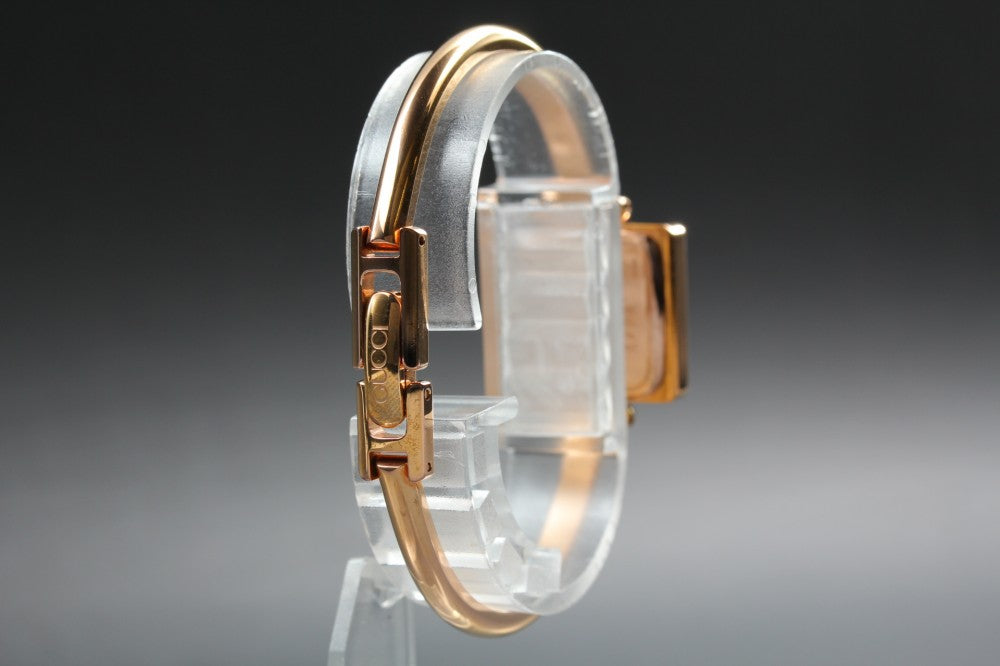 Near MINT GUCCI 1900L Mother of Pearl Quartz 20mm Ladies Watch