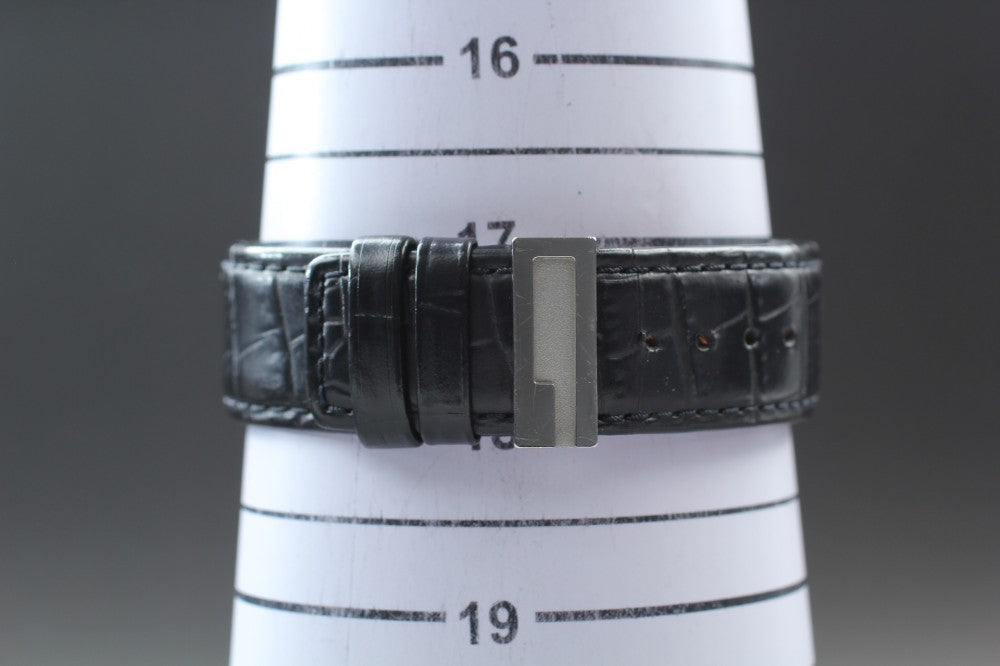 Near MINT GUCCI 7100M Black Quartz 30.6mm Men's Watch