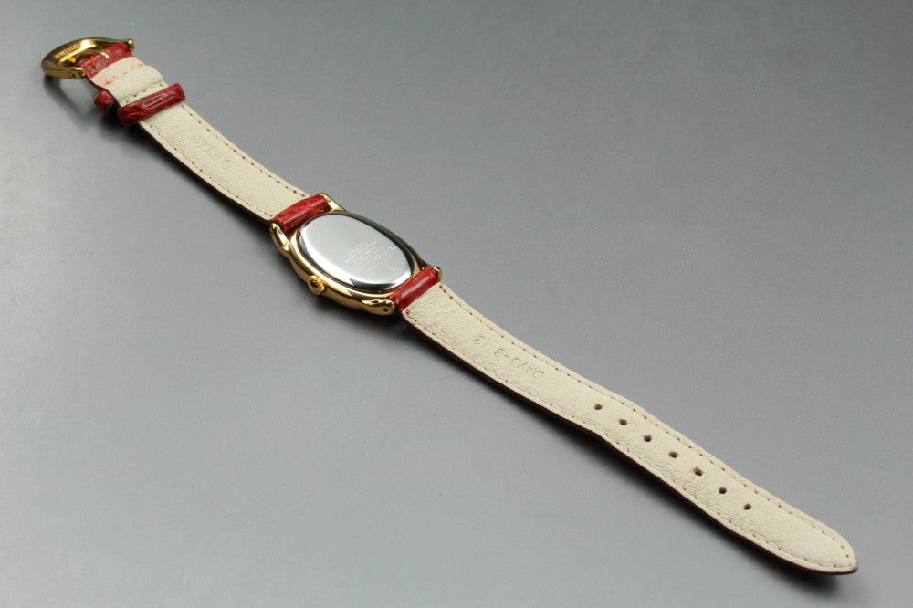 Near MINT SEIKO Noie 1F21-5B70 White Quartz 21mm Ladies Watch 1999