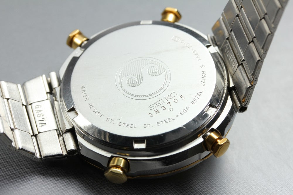 Near MINT SEIKO Chronograph 7A48-7010 Gold Quartz 39.4mm Men's Watch 1983