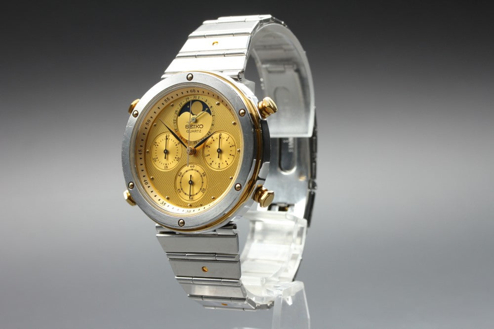 Near MINT SEIKO Chronograph 7A48-7010 Gold Quartz 39.4mm Men's Watch 1983