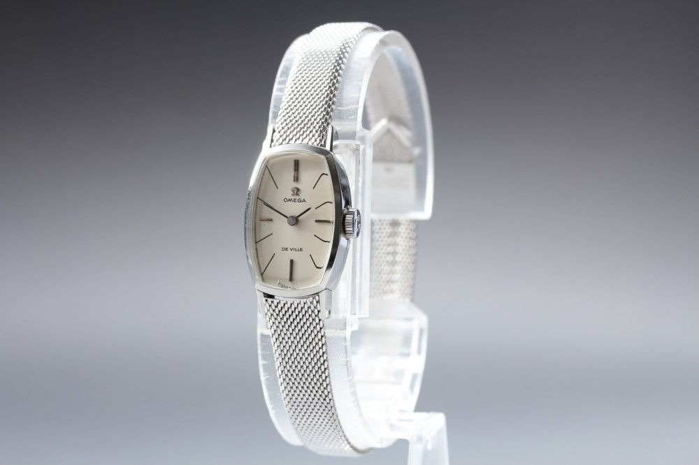 Near MINT OMEGA De Ville 511.222 Cal.485 Silver Manual 14.3mm Ladies Watch 1971