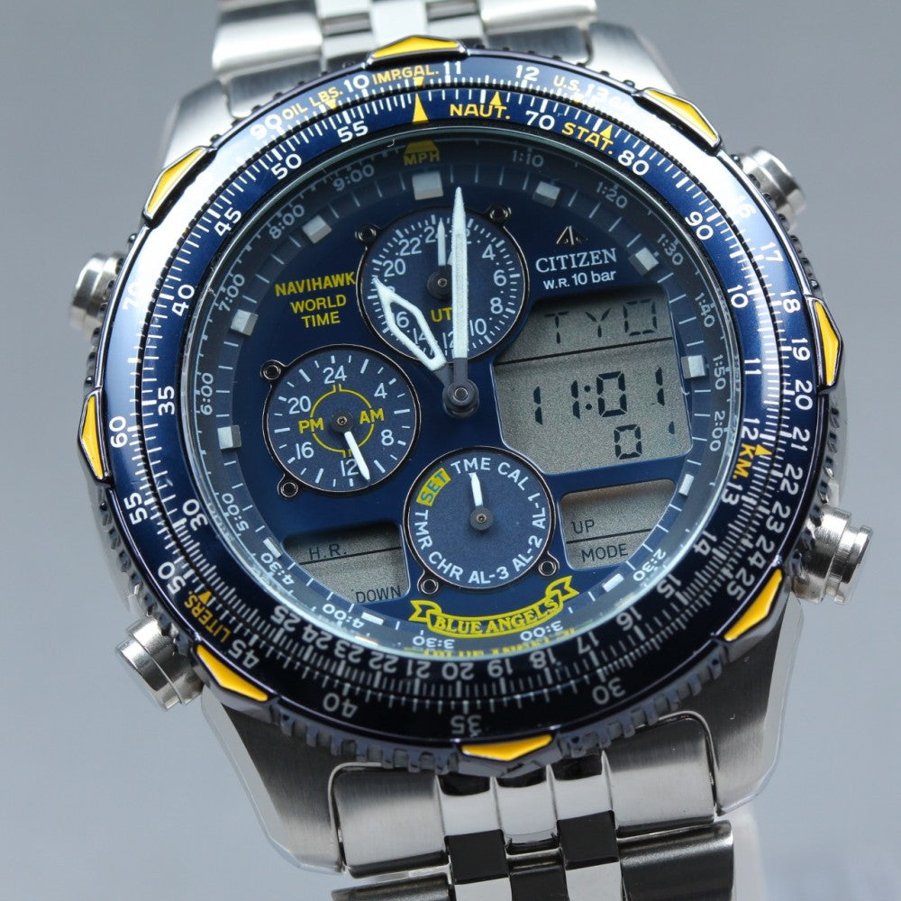 Near MINT CITIZEN Promaster Navihawk C300-Q00842 Quartz 41.5mm Men's Watch