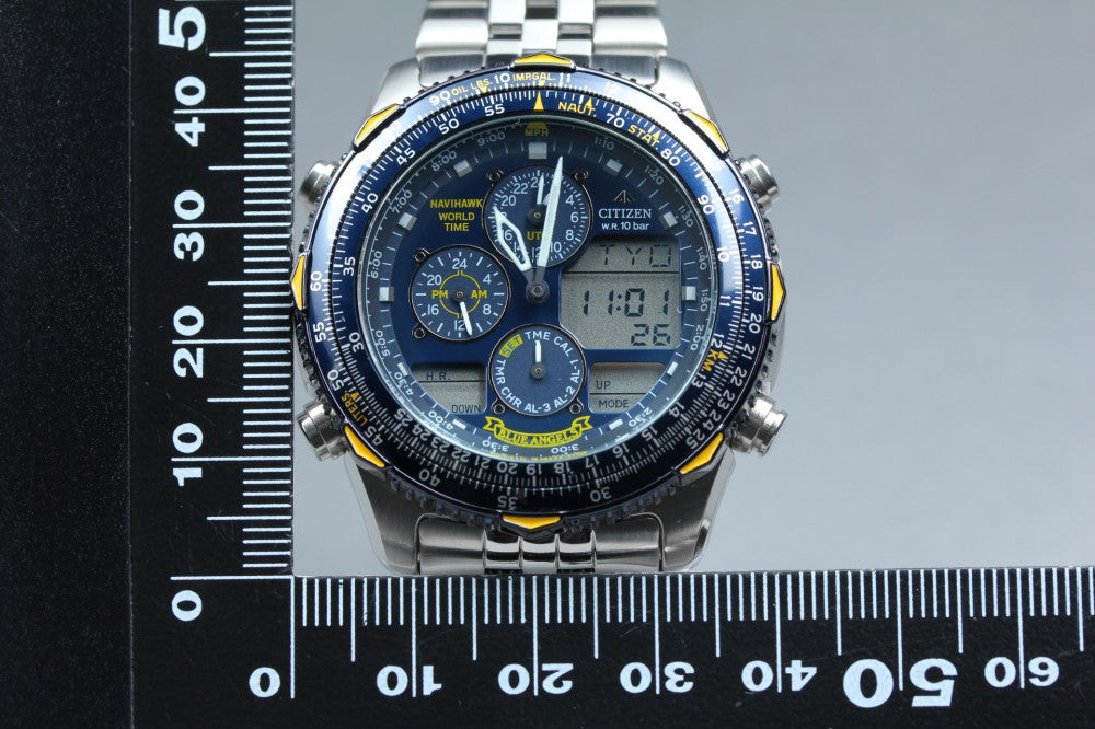 Near MINT CITIZEN Promaster Navihawk C300-Q00842 Quartz 41.5mm Men's Watch