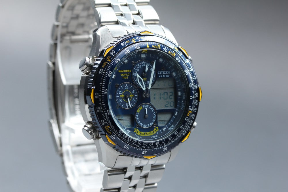 Near MINT CITIZEN Promaster Navihawk C300-Q00842 Quartz 41.5mm Men's Watch