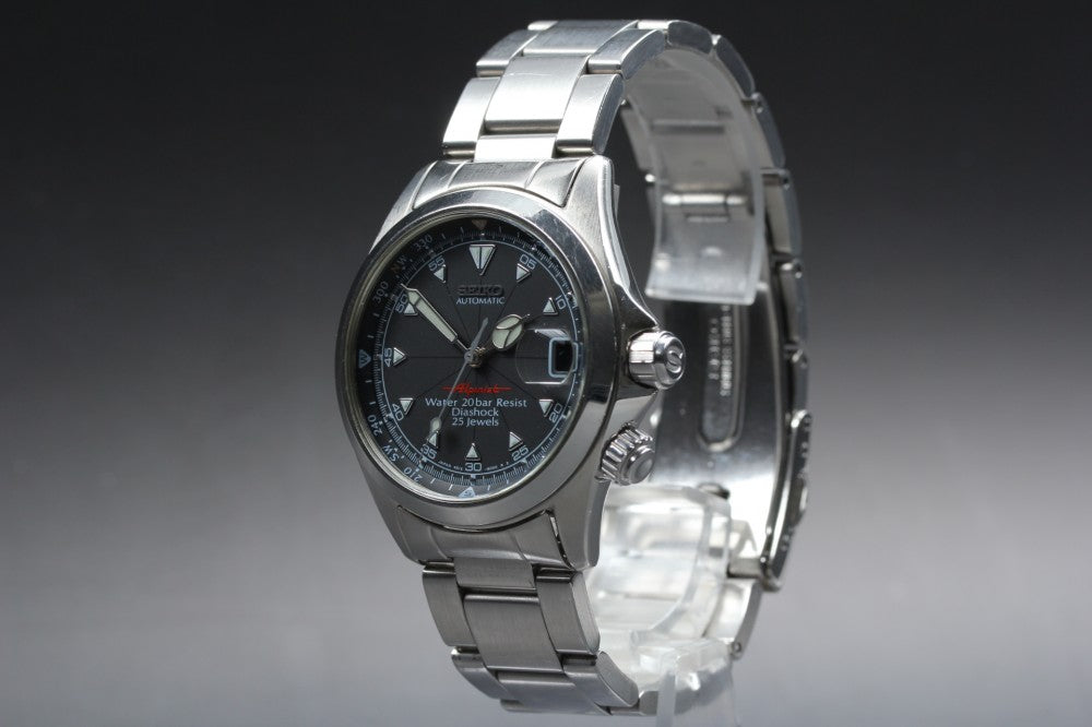 SEIKO Red Alpinist SCVF005/4S15-6000 Black Auto 34.8mm Men's Watch 1997