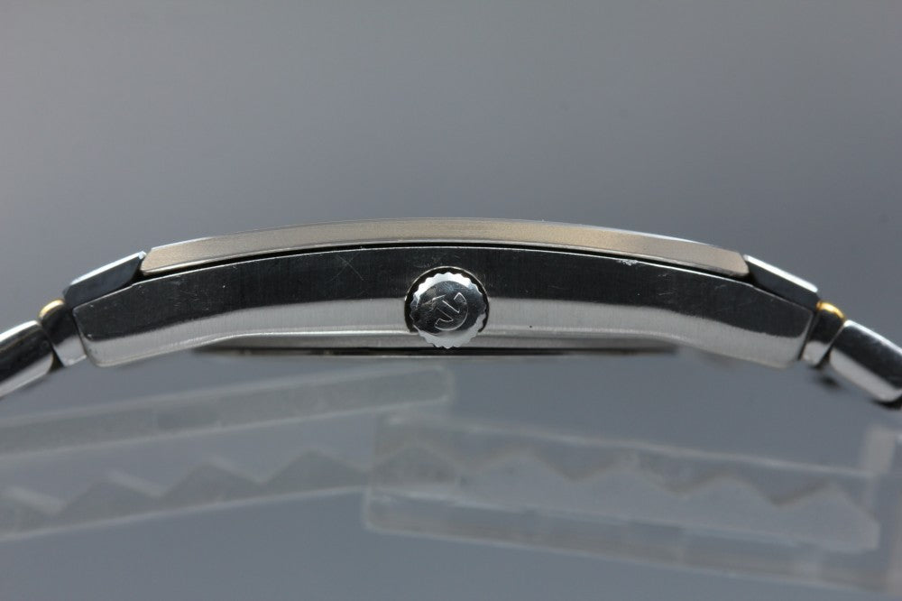 Near MINT RADO Diastar 129.0266.3 Black Quartz 28.2mm Men's Watch