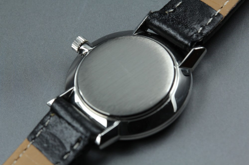 Near MINT OMEGA Geneve 511.0410 Cal.625 Silver Manual 25mm Ladies Watch 1975