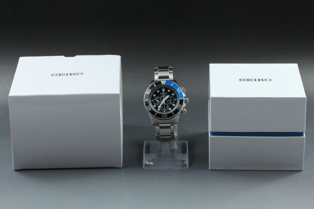 Near MINT SEIKO Prospex V175-0AD0 Black Solar 42.6mm Men's Watch