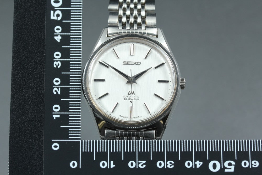 SEIKO Lord Matic 5601-9000 Silver Auto 35mm Men's Watch 1969