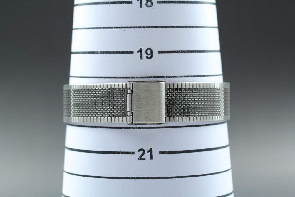 SEIKO Grand Quartz 4843-8050 Silver Quartz 34mm Men's Watch 1976