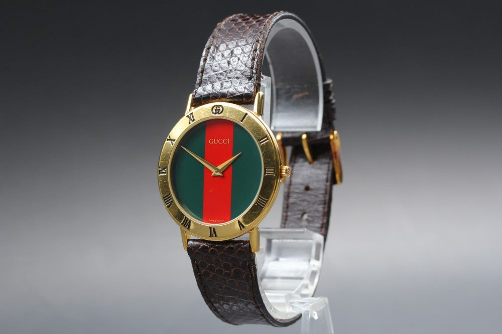 GUCCI 3000.2.M Quartz 33mm Men's Watch