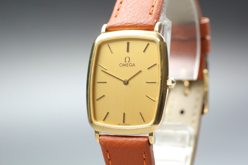 Near MINT OMEGA De Ville 195.0076.2 Cal.1378 Gold Quartz 25.9mm Men's Watch