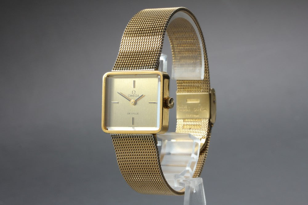 Near MINT OMEGA De Ville 511.444 Cal.625 Gold Manual 25mm Ladies Watch 1973