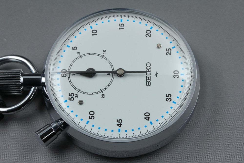 Near MINT SEIKO Mechanical Stopwatch 88-5021 White Manual 47.9mm Unisex Pocket Watch 1971