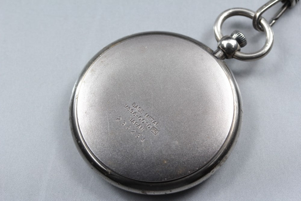 SEIKO Alba V338-0010 White Quartz 40.1mm Unisex Pocket Watch