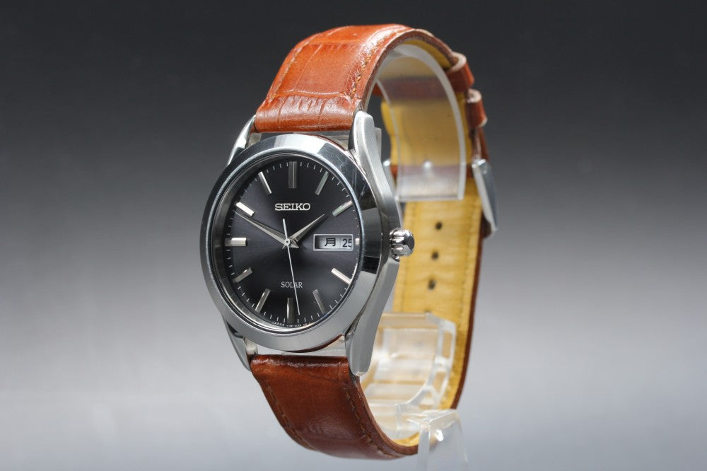 Near MINT SEIKO Spirit V158-0AZ0 Black Solar Quartz 37.3mm Men's Watch