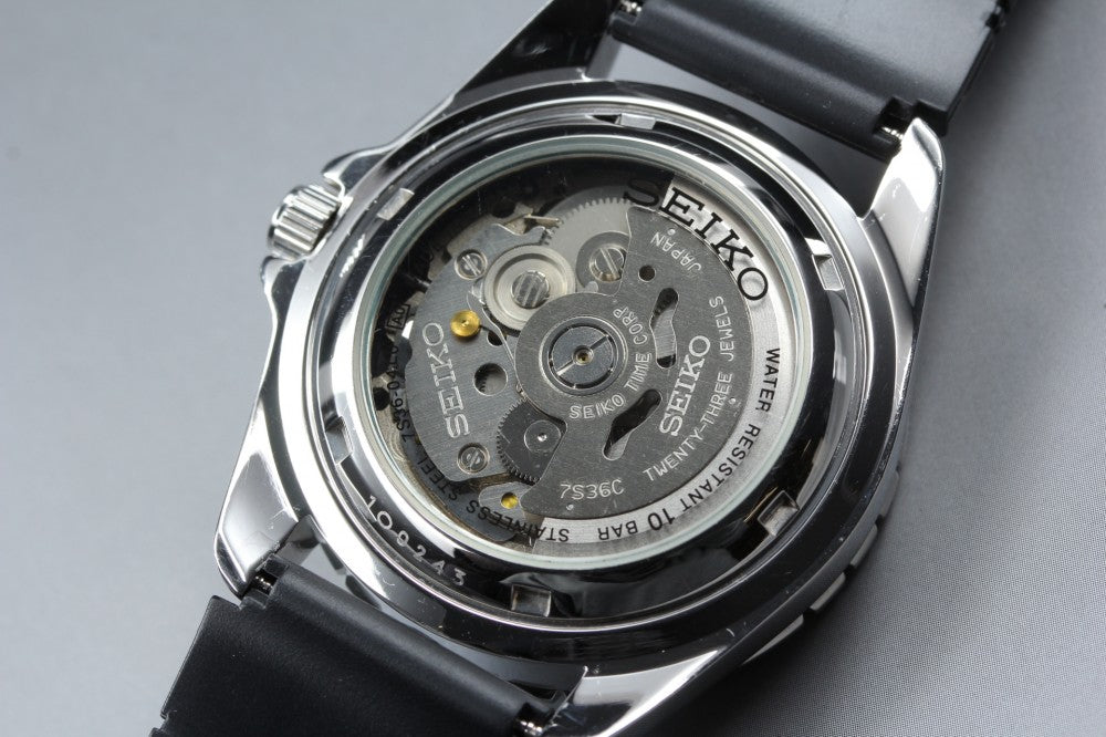 Near MINT SEIKO SEIKO 5 Sports 7S36-04L0 Silver Auto 38.4mm Men's Watch