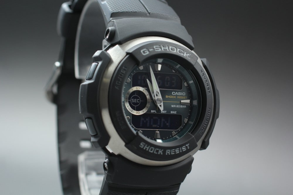 Near MINT CASIO G-Shock G300 Black Quartz 45.9mm Men's Watch