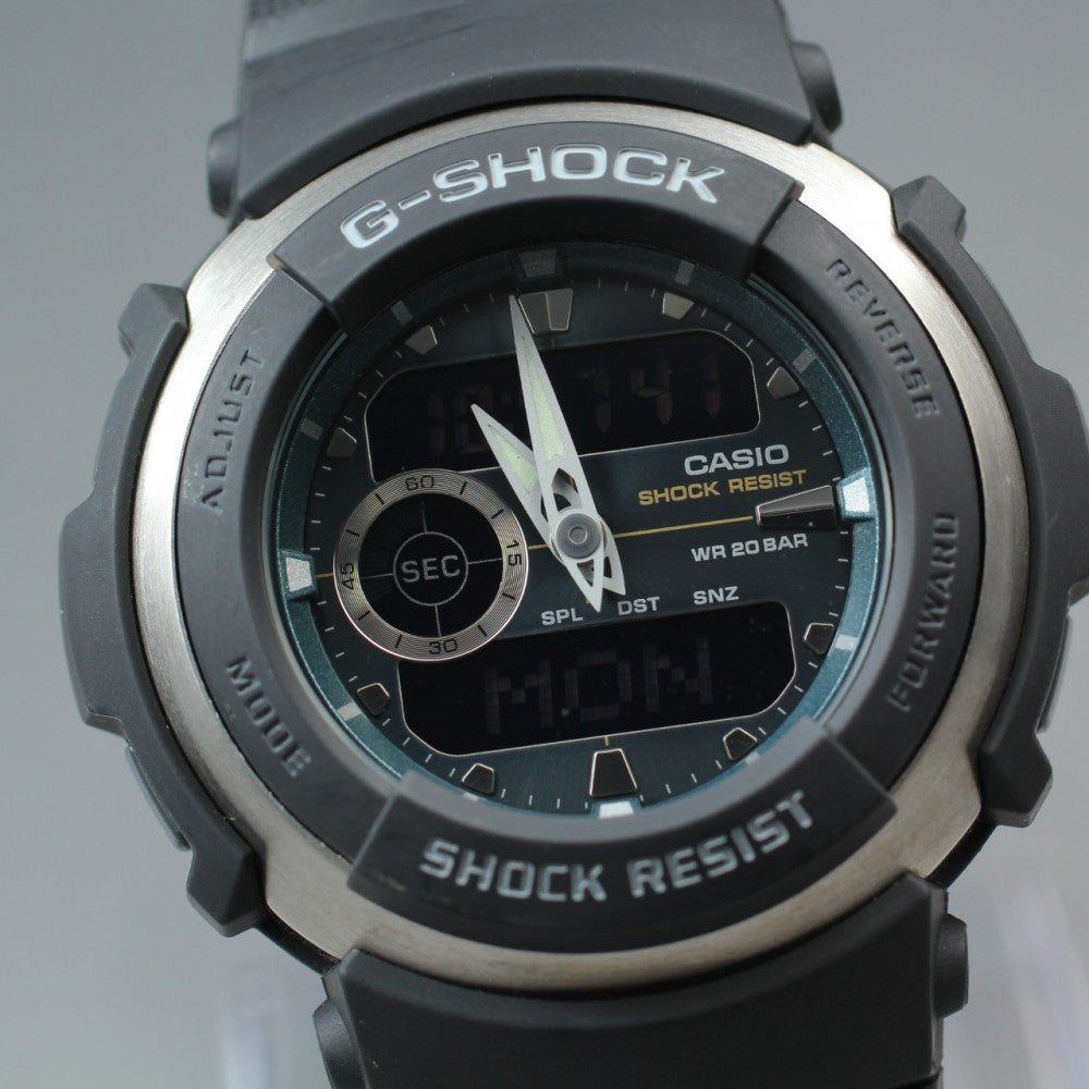 Near MINT CASIO G-Shock G300 Black Quartz 45.9mm Men's Watch