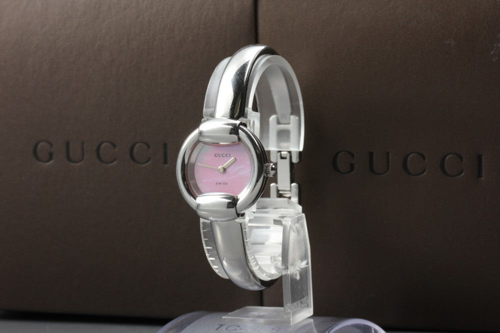 Near MINT GUCCI 1400L Pink Quartz 25.4mm Ladies Watch