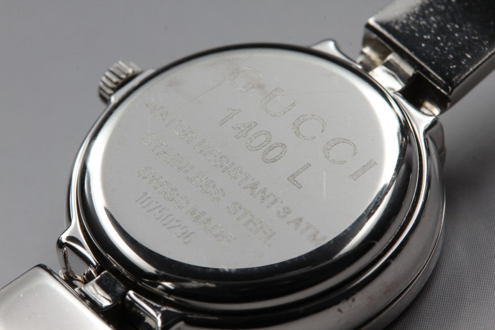 Near MINT GUCCI 1400L Pink Quartz 25.4mm Ladies Watch