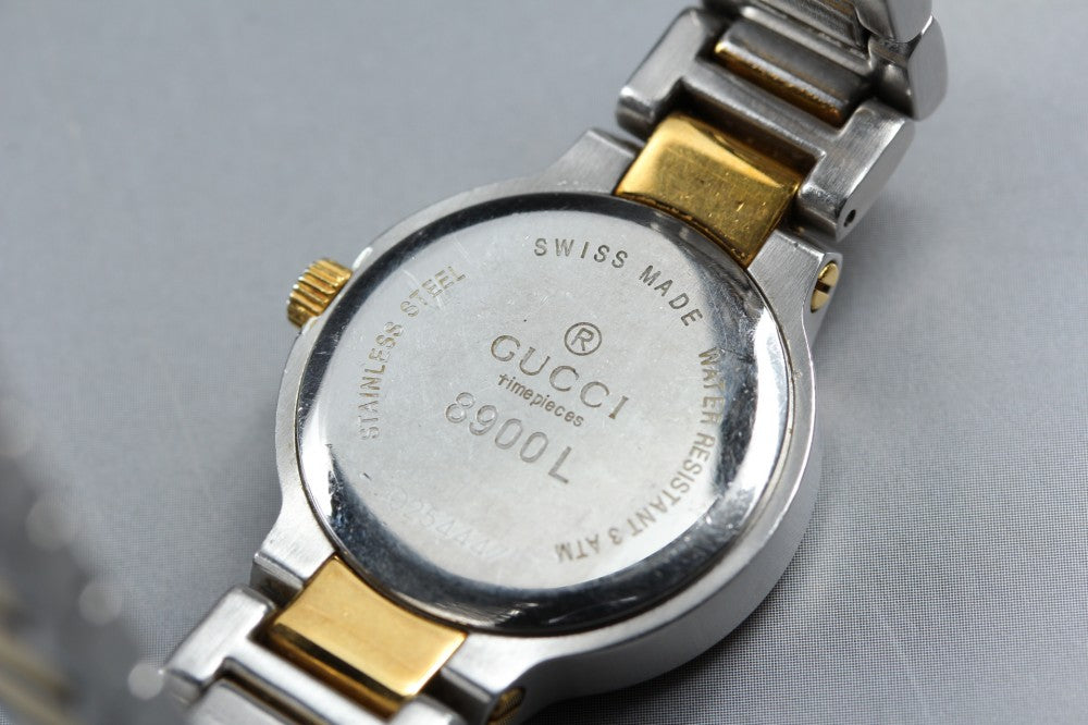 Near MINT GUCCI 8900L Black Quartz 26mm Ladies Watch