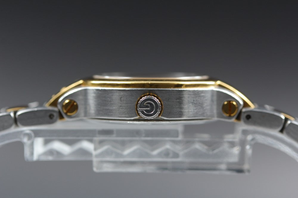 Near MINT GUCCI 8900L Black Quartz 26mm Ladies Watch