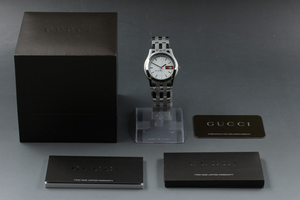 Near MINT GUCCI 5500M White Quartz 34.2mm Men's Watch